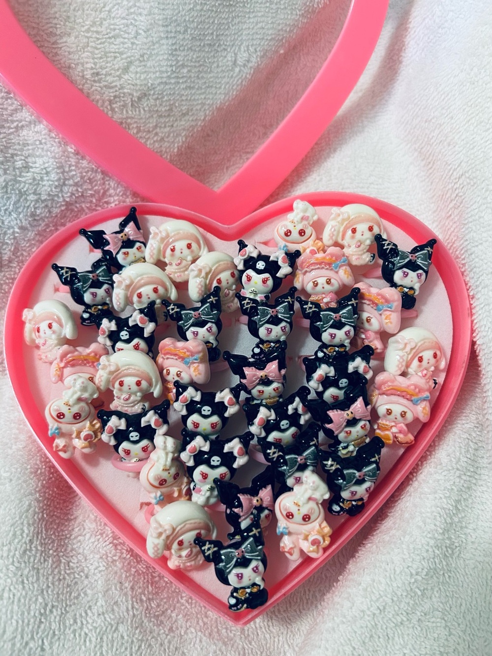Kids Pink Heart Jewelry Box with Cute Character 36pcs Rings